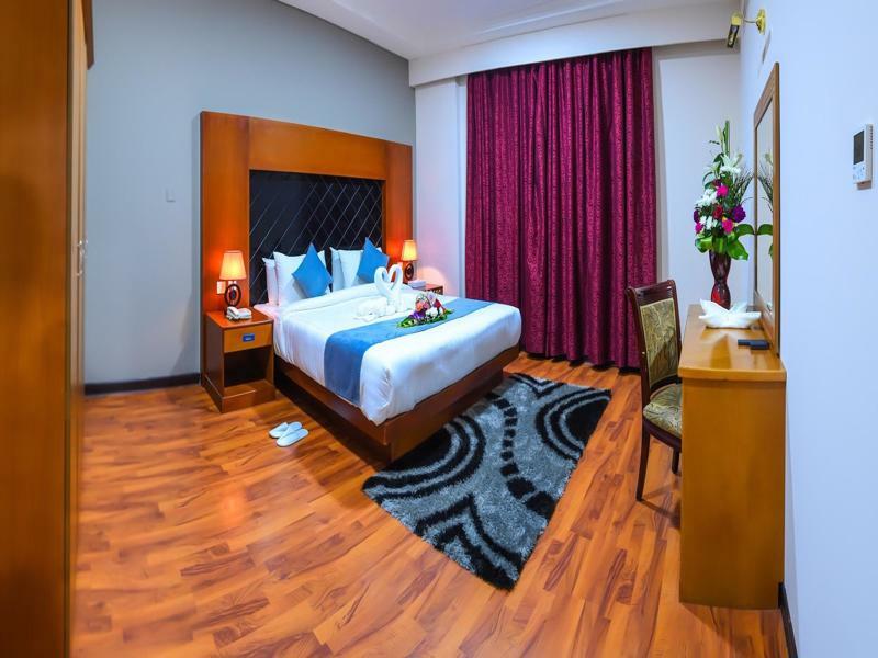 Sea Diamond Plaza Apartments Манама Екстер'єр фото