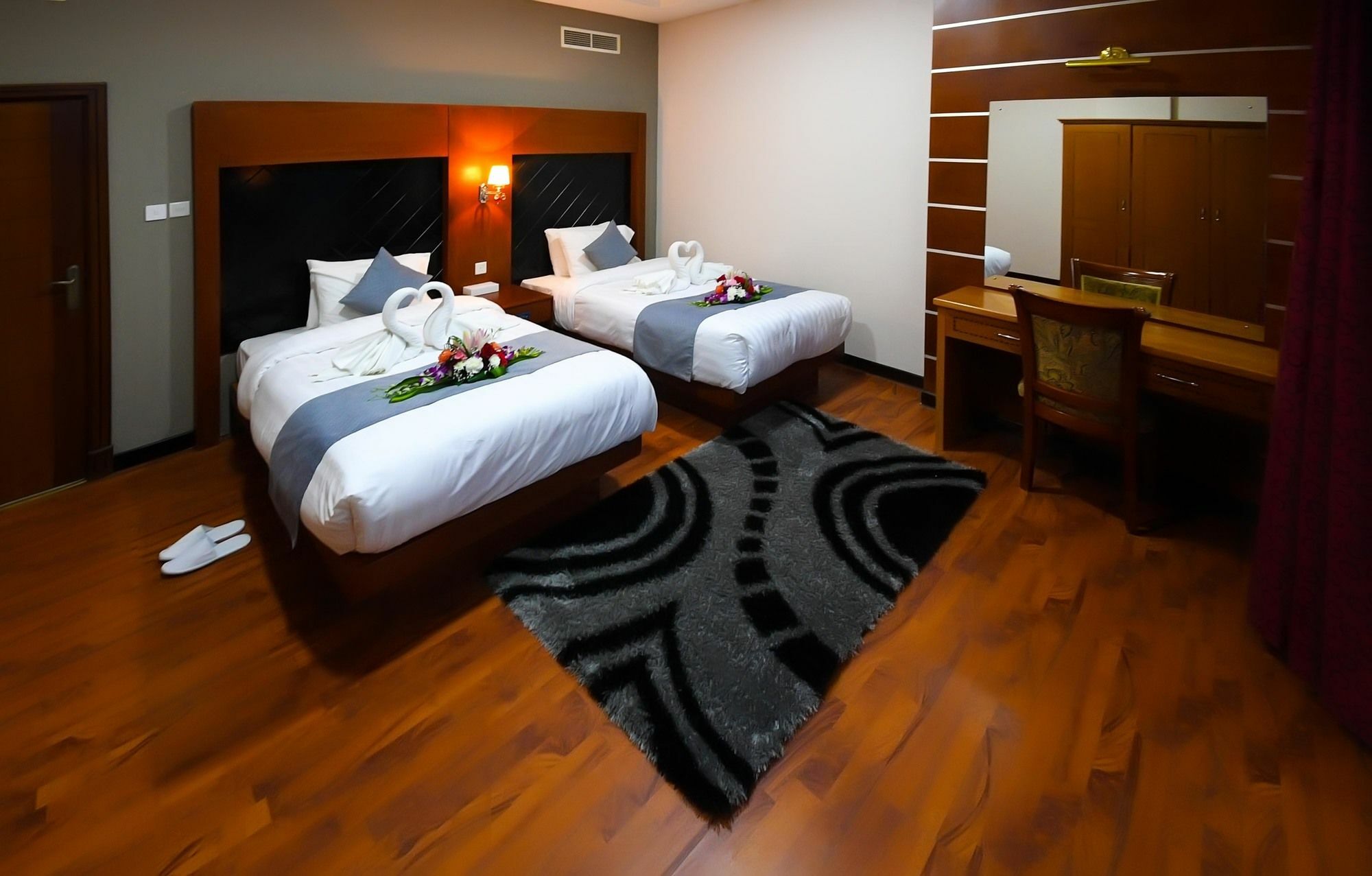 Sea Diamond Plaza Apartments Манама Екстер'єр фото