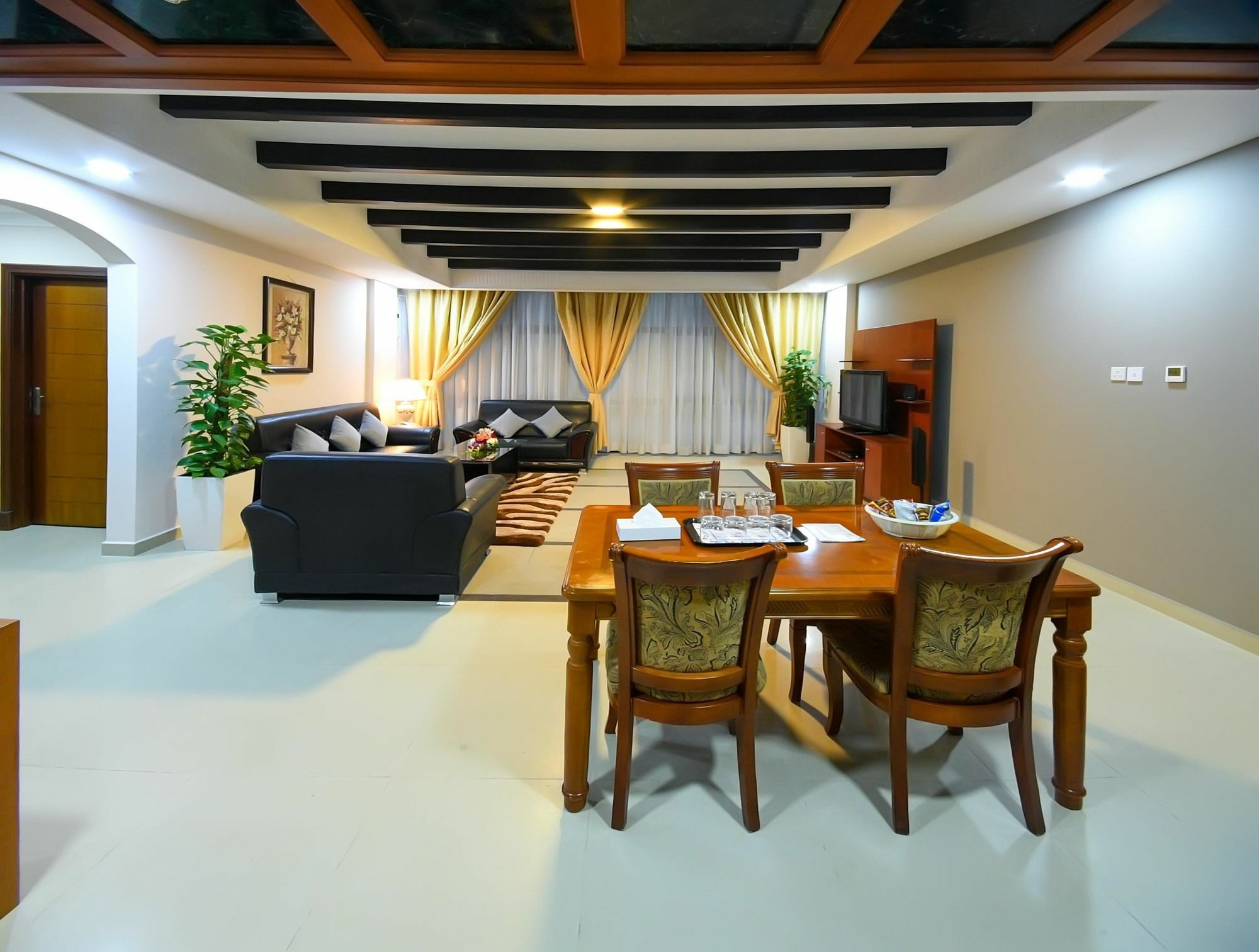 Sea Diamond Plaza Apartments Манама Екстер'єр фото